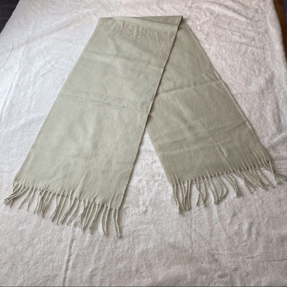 Royal Rossi 100% Cashmere Scarf Light Green Fringe Inner Mongolia 59x12 Unisex